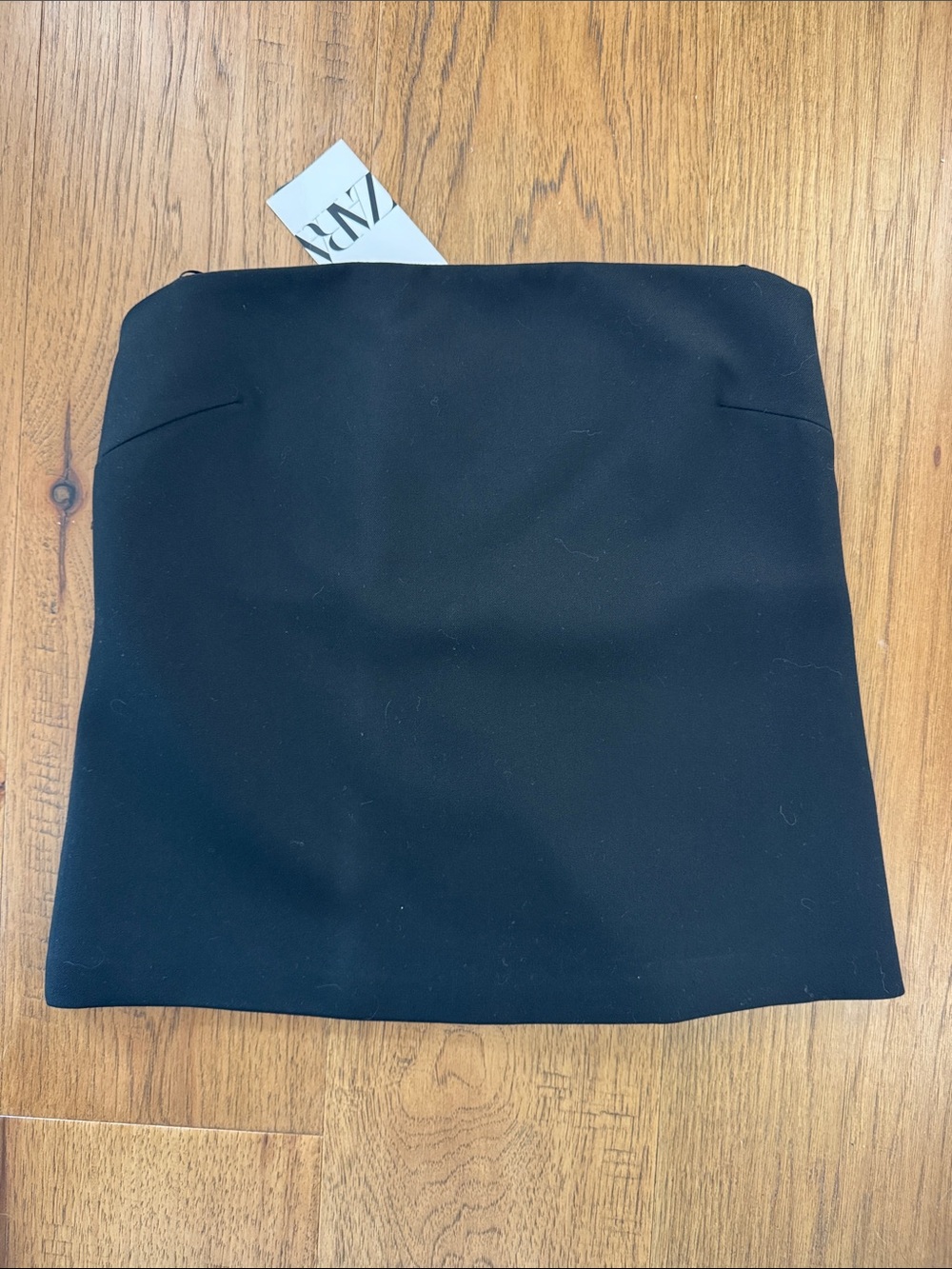 NWT ZARA STRAPLESS TOP SIZE SMALL